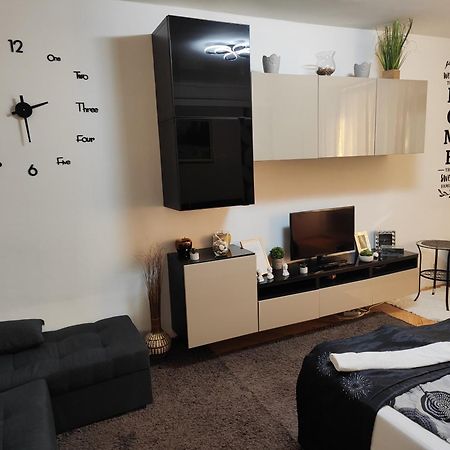 Heni Apartman นาชคานีจา ภายนอก รูปภาพ
