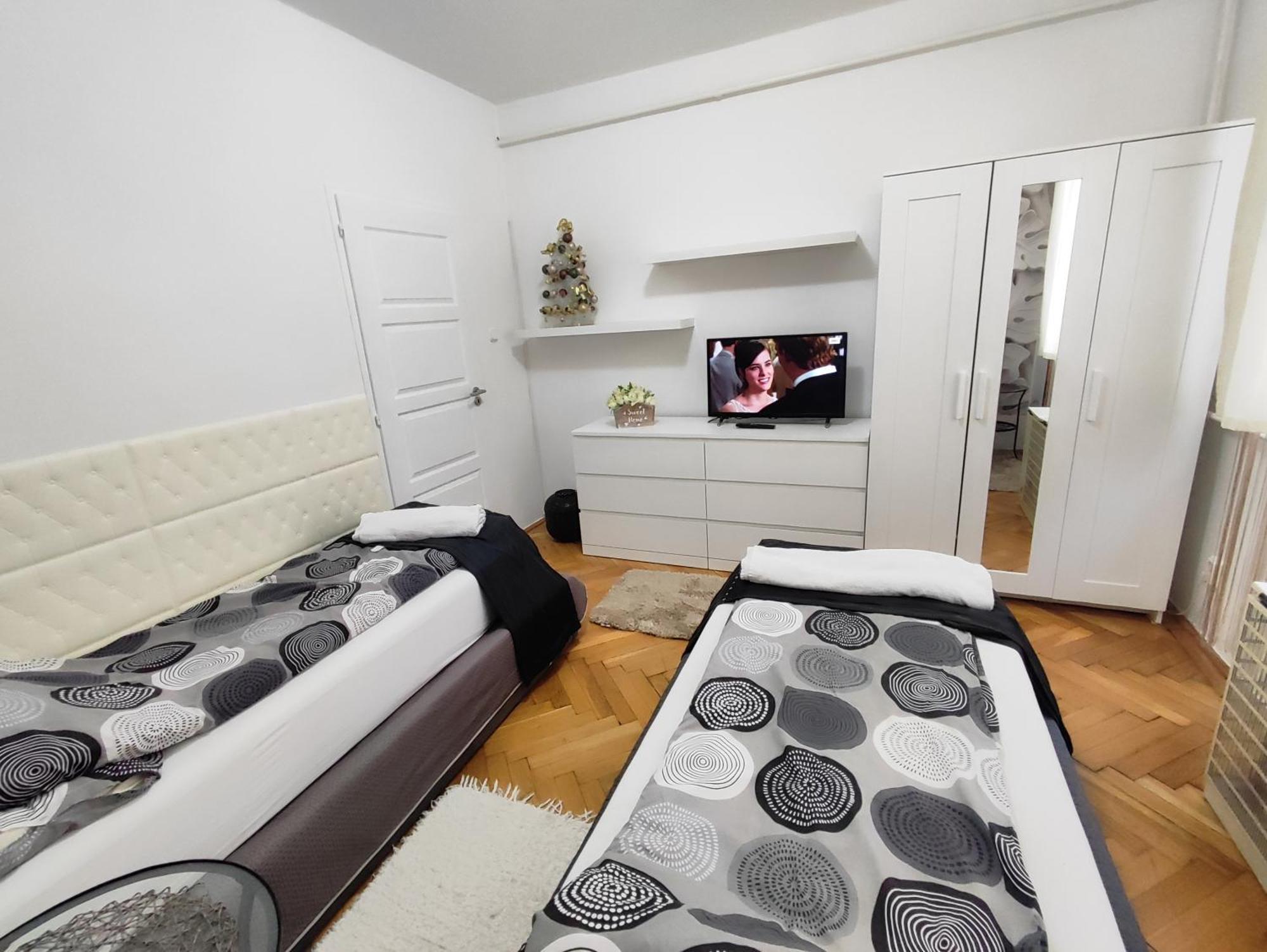 Heni Apartman นาชคานีจา ภายนอก รูปภาพ