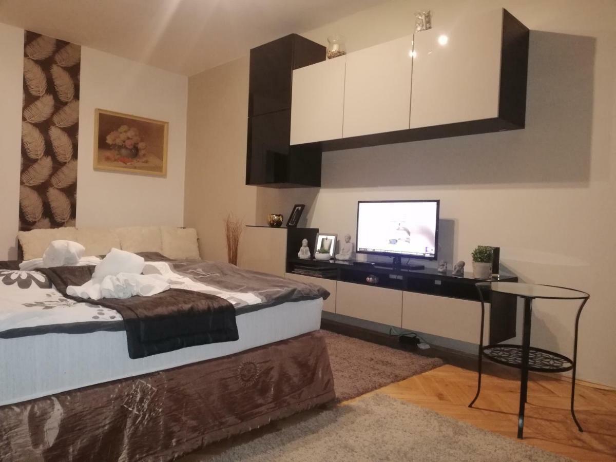 Heni Apartman นาชคานีจา ภายนอก รูปภาพ